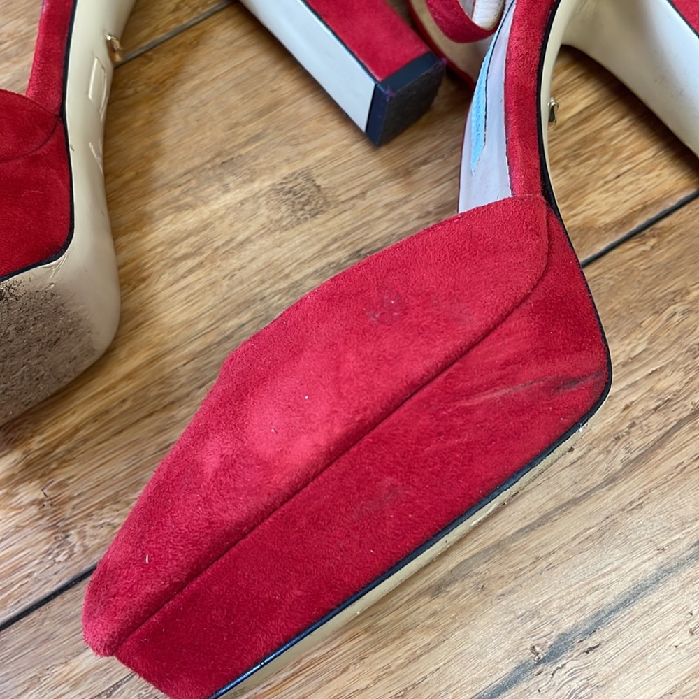 Diane Von Furstenberg crimson suede platform ankle shoes.  Size 7B - Picture 9 of 13
